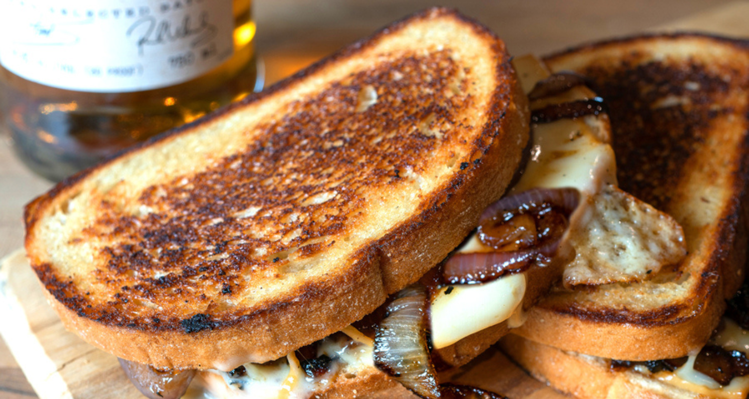 Untitled design - 2024-06-12T142545.724 State-of-the-art vape, CBD, and cannabis edibles manufacturing unit with advanced equipment and technology.